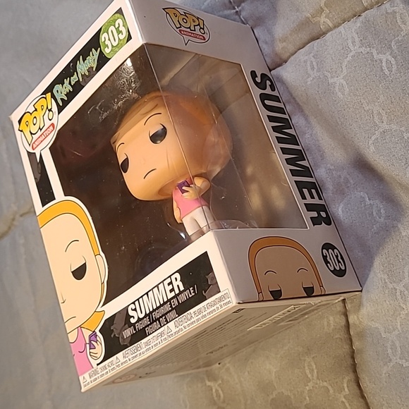 Funko POP! 303 Summer from Rick and Morty - Picture 2 of 3